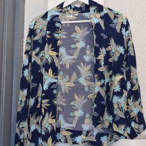 Hawaiian print kimono style top